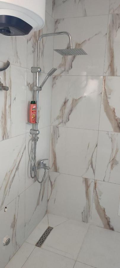 Golem Apartment Bagian luar foto