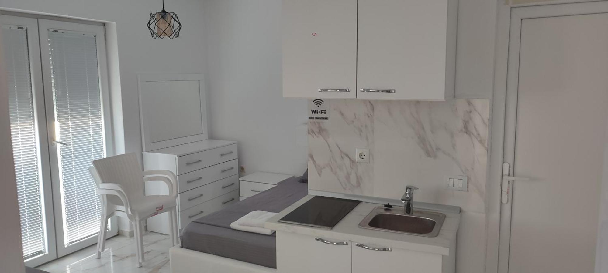 Golem Apartment Bagian luar foto